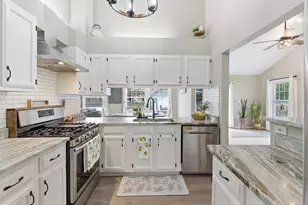 40 Fern Rd, Lake Zurich, IL 60047 - Photo 10