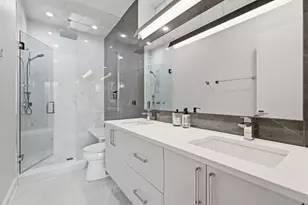 3330 N Clifton Ave, Chicago, IL 60657 - Photo 14