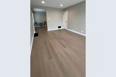 4835 Hull Street #1E, Skokie, IL 60077 - Photo 4