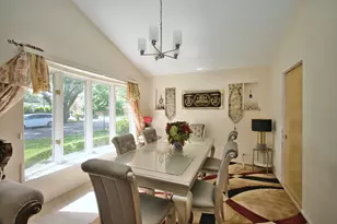 4454 Concord Ln, Skokie, IL 60076 - Photo 14