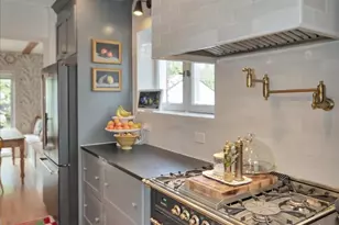10636 S Seeley Ave, Chicago, IL 60643 - Photo 14