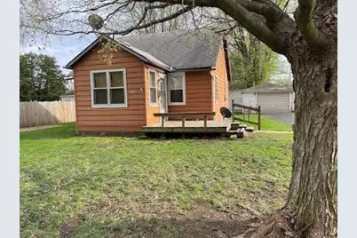 305 Thompson Street, Ottawa, IL 61350 - Photo 2