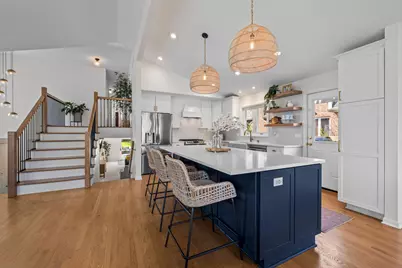 161 E Stone Avenue, Lake Forest, IL 60045 - Photo 8