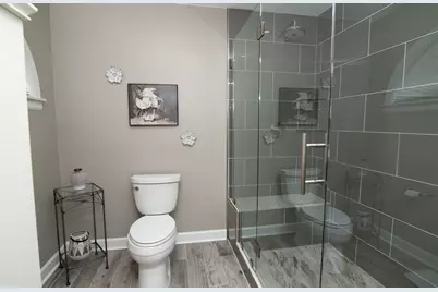 421 Burke Drive, Carol Stream, IL 60188 - Photo 22