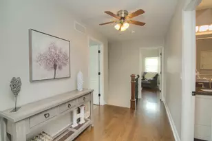 421 Burke Dr, Carol Stream, IL 60188 - Photo 24