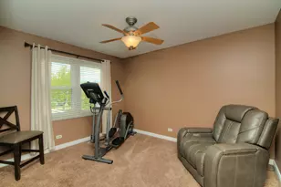 421 Burke Dr, Carol Stream, IL 60188 - Photo 28