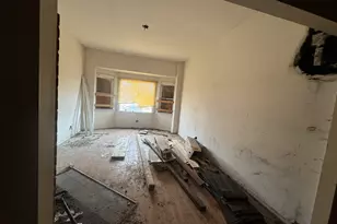 2459 E 74th St, Chicago, IL 60649 - Photo 8