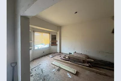 2459 E 74th Street, Chicago, IL 60649 - Photo 6