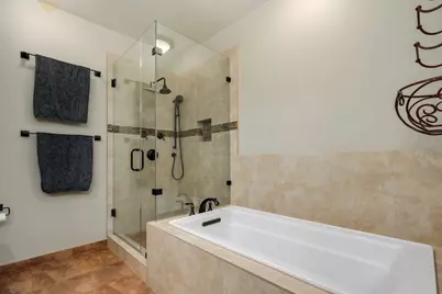 501 N Clinton Street #503, Chicago, IL 60654 - Photo 20