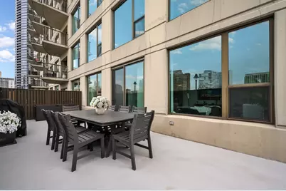 501 N Clinton Street #503, Chicago, IL 60654 - Photo 30