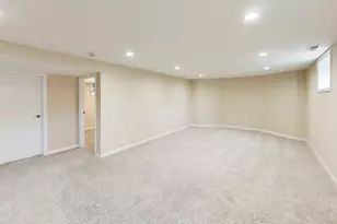 5921 N Melvina Ave, Chicago, IL 60646 - Photo 18