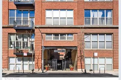 1500 W Monroe Street #215, Chicago, IL 60607 - Photo 2