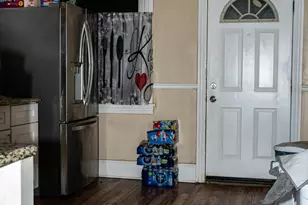 5527 S Hermitage Ave, Chicago, IL 60636 - Photo 4