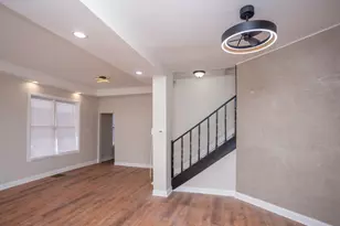 7049 S Kimbark Ave, Chicago, IL 60637 - Photo 4