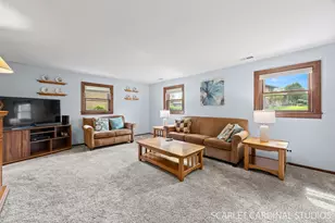 3433 Drover Ln, Darien, IL 60561 - Photo 10