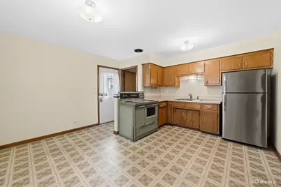 15742 Le Claire Avenue, Oak Forest, IL 60452 - Photo 6