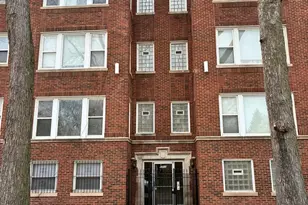 6852 S Dante Ave, Chicago, IL 60637 - Photo 1