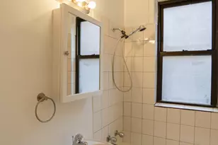 6165 N Winthrop Ave, Chicago, IL 60660 - Photo 4