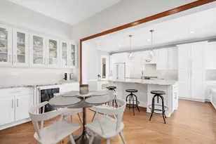 325 S Scoville Ave, Oak Park, IL 60302 - Photo 16