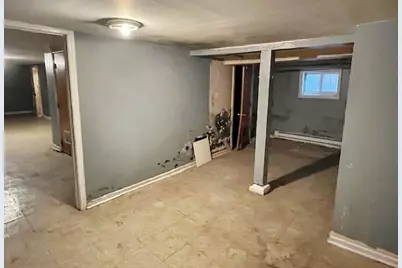 913 N Kedvale Avenue, Chicago, IL 60651 - Photo 20