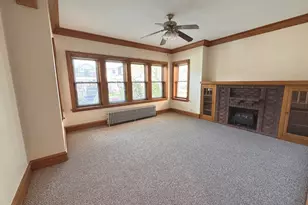 4615 N Keystone Ave, Chicago, IL 60630 - Photo 2