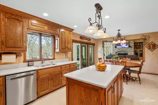 10045 N Bell Rd, Minooka, IL 60447 - Photo 6