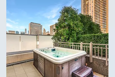 33 W Ontario Street #14B, Chicago, IL 60654 - Photo 16