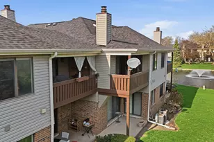 871 Cross Creek Ct, Roselle, IL 60172 - Photo 18