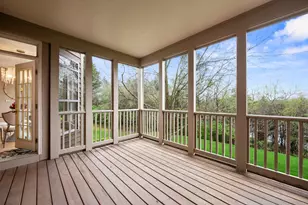 707 Stone Canyon Cir, Inverness, IL 60010 - Photo 14