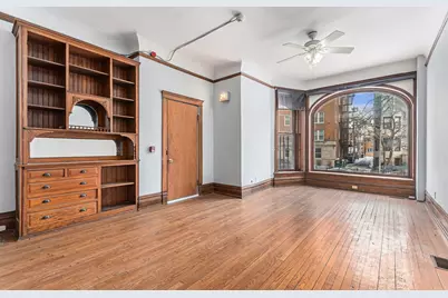 5114 S Dorchester Avenue, Chicago, IL 60615 - Photo 2