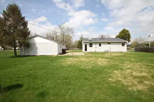 1407 Hackberry Ln, Machesney Park, IL 61115 - Photo 28