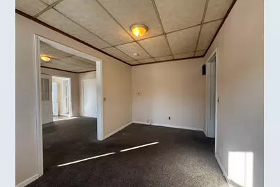 412 E Columbia Avenue, Champaign, IL 61820 - Photo 10