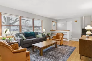 329 Tanoak Ln, Naperville, IL 60540 - Photo 4