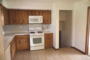 3846 W 157th St, Markham, IL 60428 - Photo 14