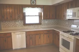 3846 W 157th St, Markham, IL 60428 - Photo 16