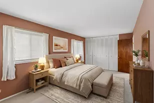18342 W Linda Ln, Gurnee, IL 60031 - Photo 14