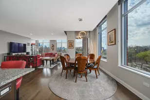 540 W Webster Ave, Chicago, IL 60614 - Photo 12