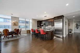 540 W Webster Ave, Chicago, IL 60614 - Photo 8