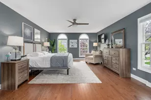 2017 Somerset Ln, Wheaton, IL 60189 - Photo 18