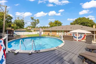2245 Hawthorne Rd, Homewood, IL 60430 - Photo 4