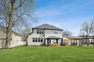 650 N West Ave, Elmhurst, IL 60126 - Photo 32