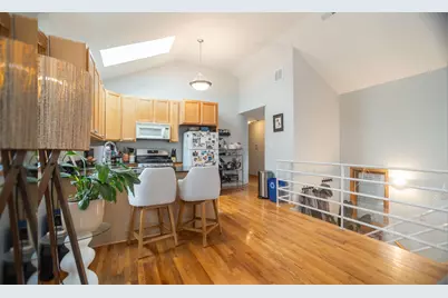 1436 W Huron Street #3, Chicago, IL 60642 - Photo 2