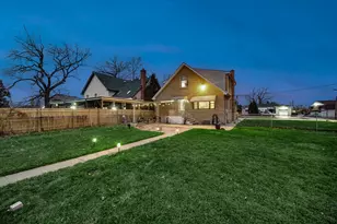 15817 Union Ave, Harvey, IL 60426 - Photo 32