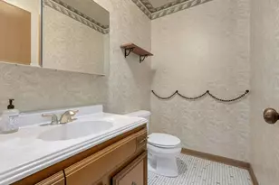 1903 Cheshire Ln, Wheaton, IL 60189 - Photo 14