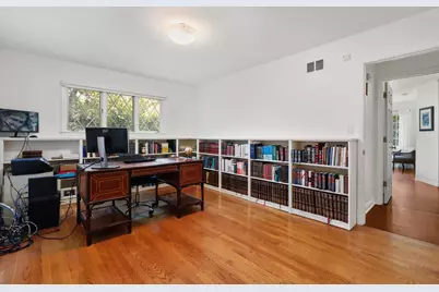 9117 Kenneth Avenue, Skokie, IL 60076 - Photo 22