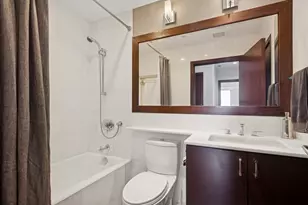 800 N Michigan Ave, Chicago, IL 60611 - Photo 20