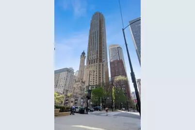 800 N Michigan Avenue #2502, Chicago, IL 60611 - Photo 2