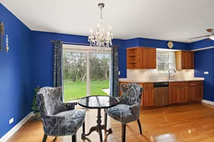 629 N Wren Ave, Palatine, IL 60067 - Photo 10