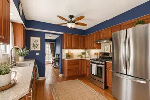 629 N Wren Ave, Palatine, IL 60067 - Photo 10