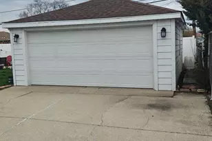 11036 Shaw St, Westchester, IL 60154 - Photo 18